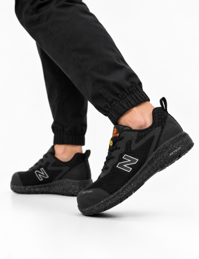 Низькі робочі черевики New Balance Logic S1PL