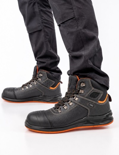 Асфальтове взуття VM Footwear Hamburg S2PL